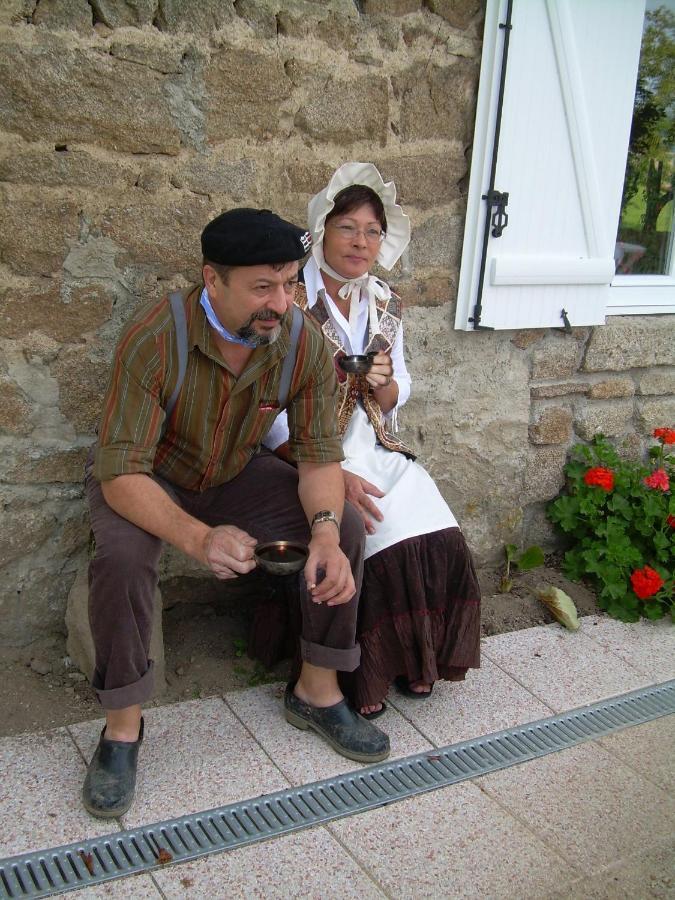 Chez Tiane Puy De Dome Bed & Breakfast Saint-Flour  Bagian luar foto